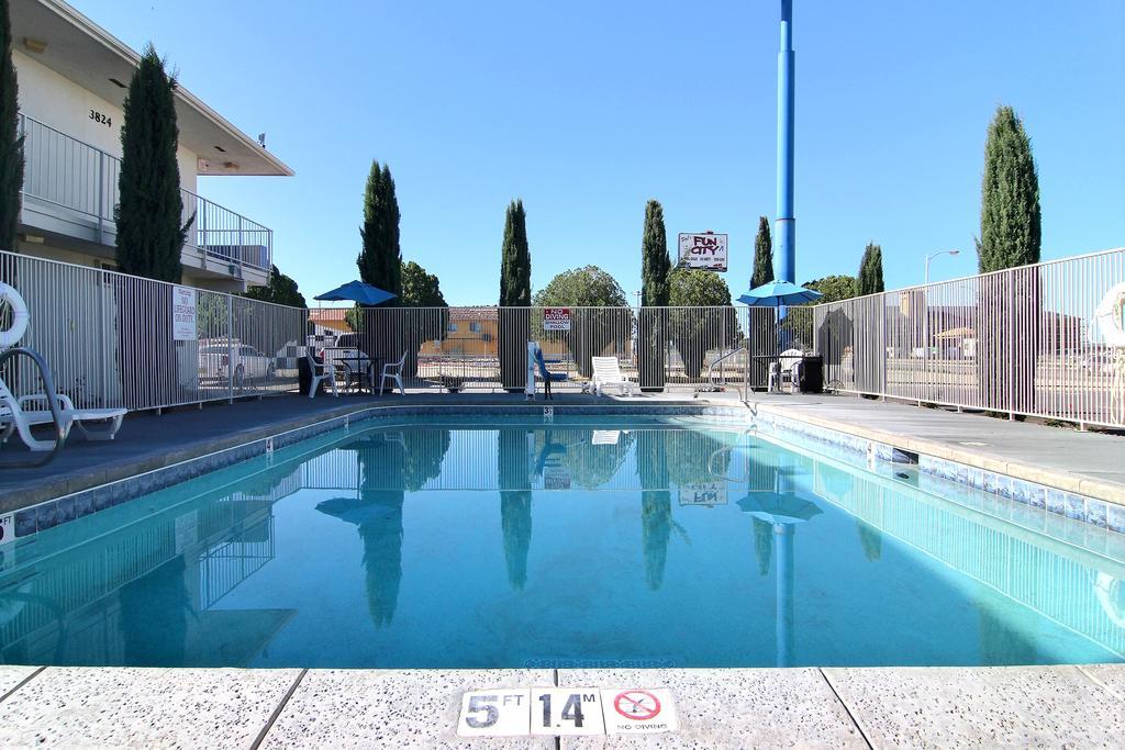 Motel 6-Carlsbad, Nm Luaran gambar