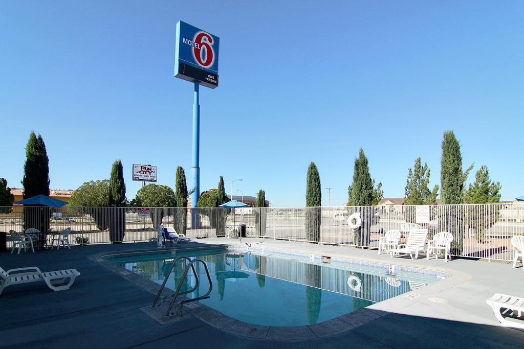Motel 6-Carlsbad, Nm Luaran gambar